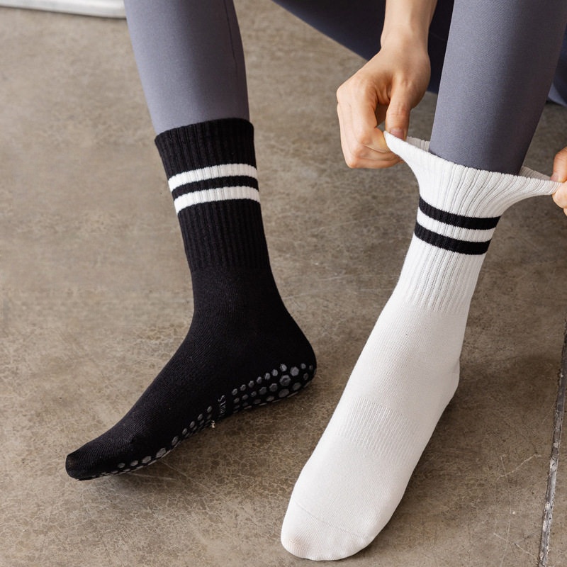 Women Non Slip Yoga Socks, Gri - Yoga Fitness Dance ulasan dan harga