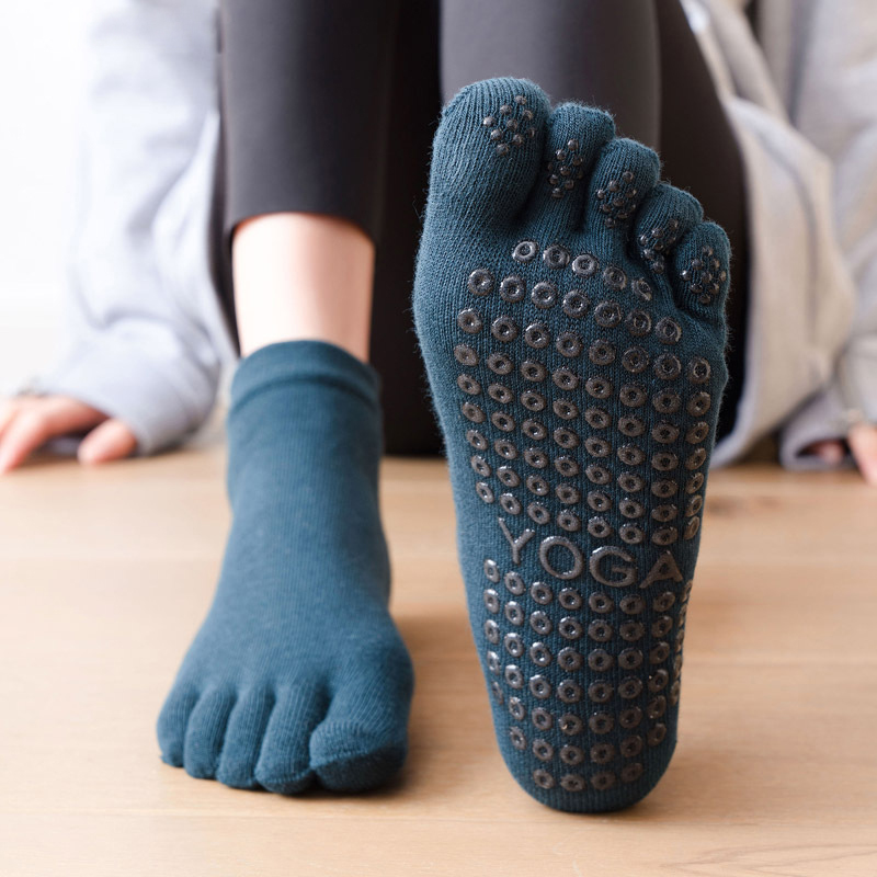 Anti-Slip Women Pilates Socks  - Yoga Fitness Dance ulasan dan harga