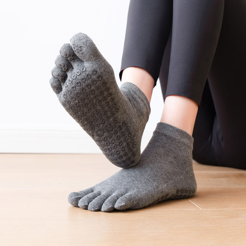 Anti-Slip Women Pilates Socks  - Yoga Fitness Dance ulasan dan harga