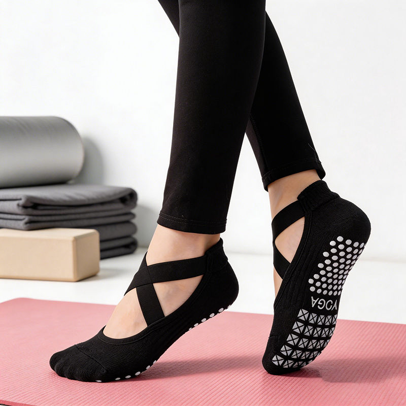 Women Non-Slip Yoga Socks Sili - Yoga Fitness Dance ulasan dan harga